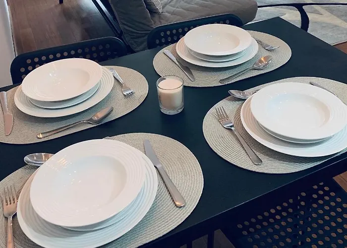 Listopadowa43 - Z Garazem * بييلسكو بياوا